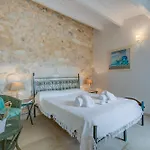 בית הארחה Borgo Hedone 4*