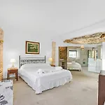 בית הארחה Borgo Hedone 4*